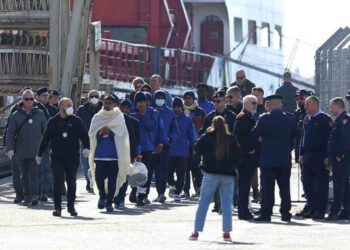 La justicia italiana rechaza nuevamente el envío de inmigrantes a Albania