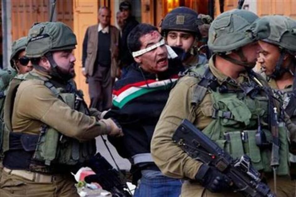 Al menos 26 palestinos arrestados en Cisjordania por tropas israelíes