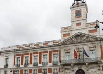 Denuncian que Isabel Díaz Ayuso gaste recursos públicos para seguir escondiendo la historia de la Real Casa de Correos