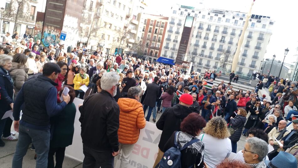 Miles de personas salen a la calle al grito de ‘Palestina Libre’ y la música de ‘Solo le pido a Dios’