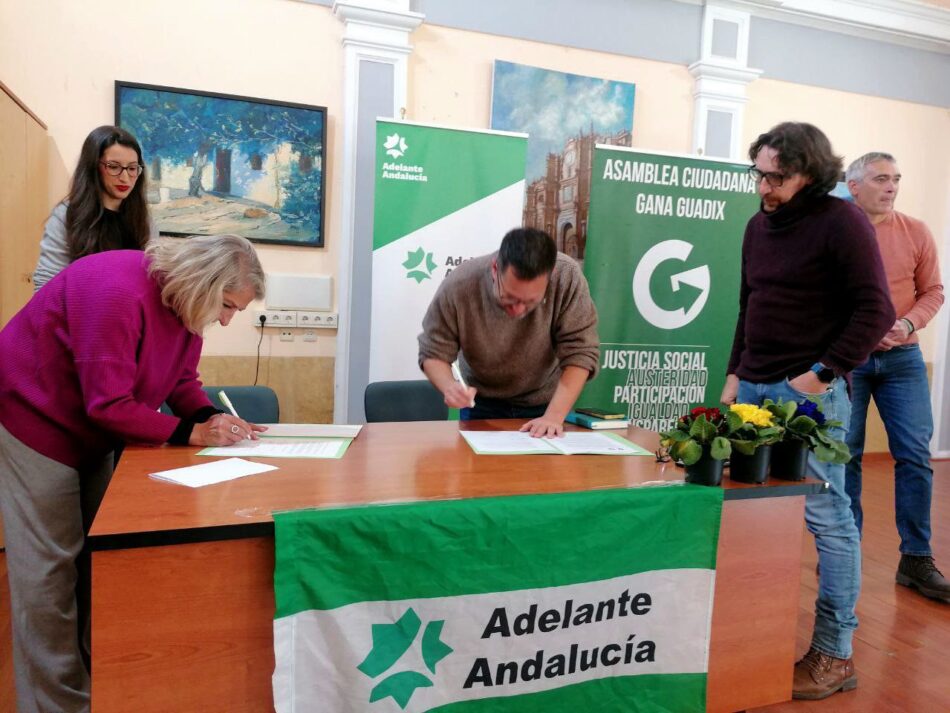 Adelante Andalucía y Gana Guadix  sellan una alianza  que se extenderá por más municipios de toda Andalucía