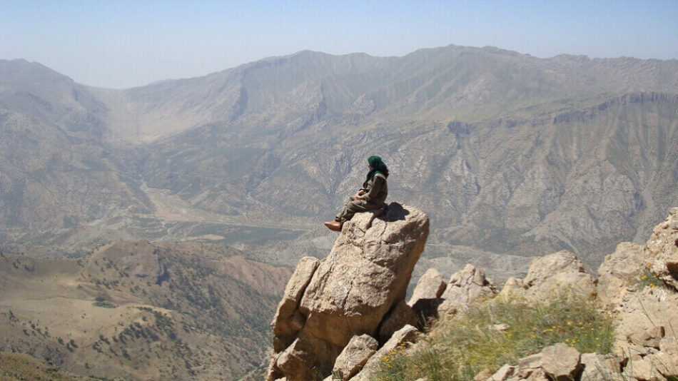 HPG denuncia que Turquía sigue atacando zonas de guerrilla pese al anuncio del PKK del alto al fuego