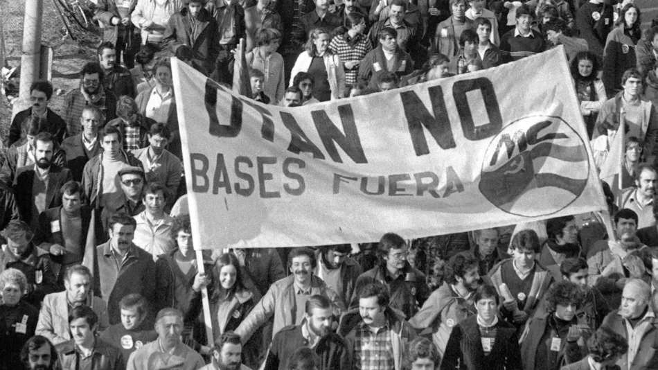 Maíllo reafirma “el compromiso de IU por la paz y el ‘OTAN NO, bases fuera’ que defendemos desde hace 40 años” que se une “al rechazo a aumentar el gasto militar y al envío de tropas a Ucrania”