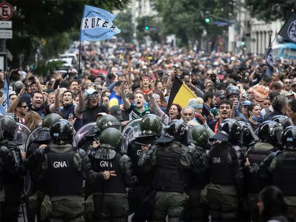 Realizarán en Argentina nueva marcha en defensa de los jubilados