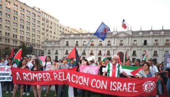 Manifestantes piden al gobierno de Chile romper relaciones con Israel