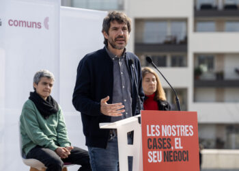 Urtasun: «Desmontar la reserva del 30% en Barcelona como quiere Collboni es una decisión que nos hace retroceder en derechos por la vivienda»