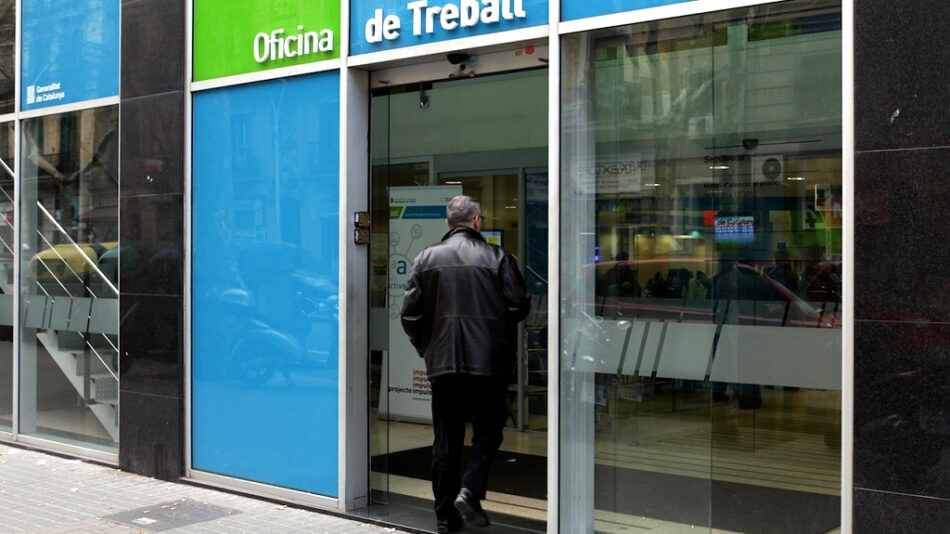 Catalunya tanca el mes de febrer amb 334.321 persones registrades a les oficines de treball