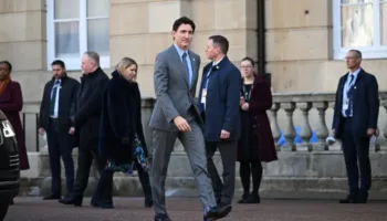 Trudeau responde a Trump: Canadá impondrá aranceles del 25 % a EE.UU.